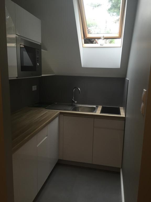 Przystan Na Granicy Apartment Uniescie Ngoại thất bức ảnh